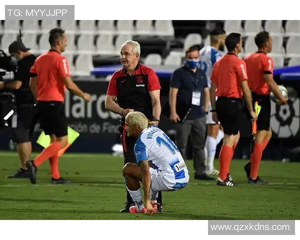 克鲁塞罗与河床激战正酣比分揭晓引发球迷热议